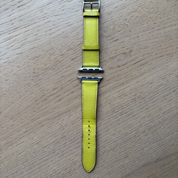 Hermes Apple Leather Strap Single Tour 41mm- Lime - Picture 1 of 12